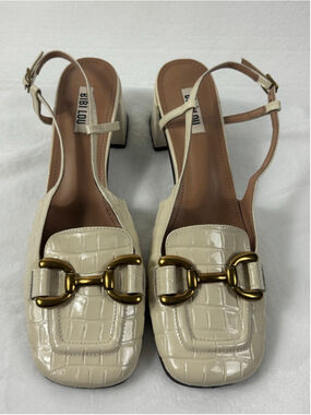 Anthropologie Bibi Lou Dennis croc-embossed patent leather block heels sz 11